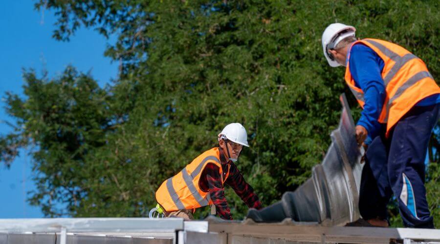 Professional residential roofers in Bern, ID